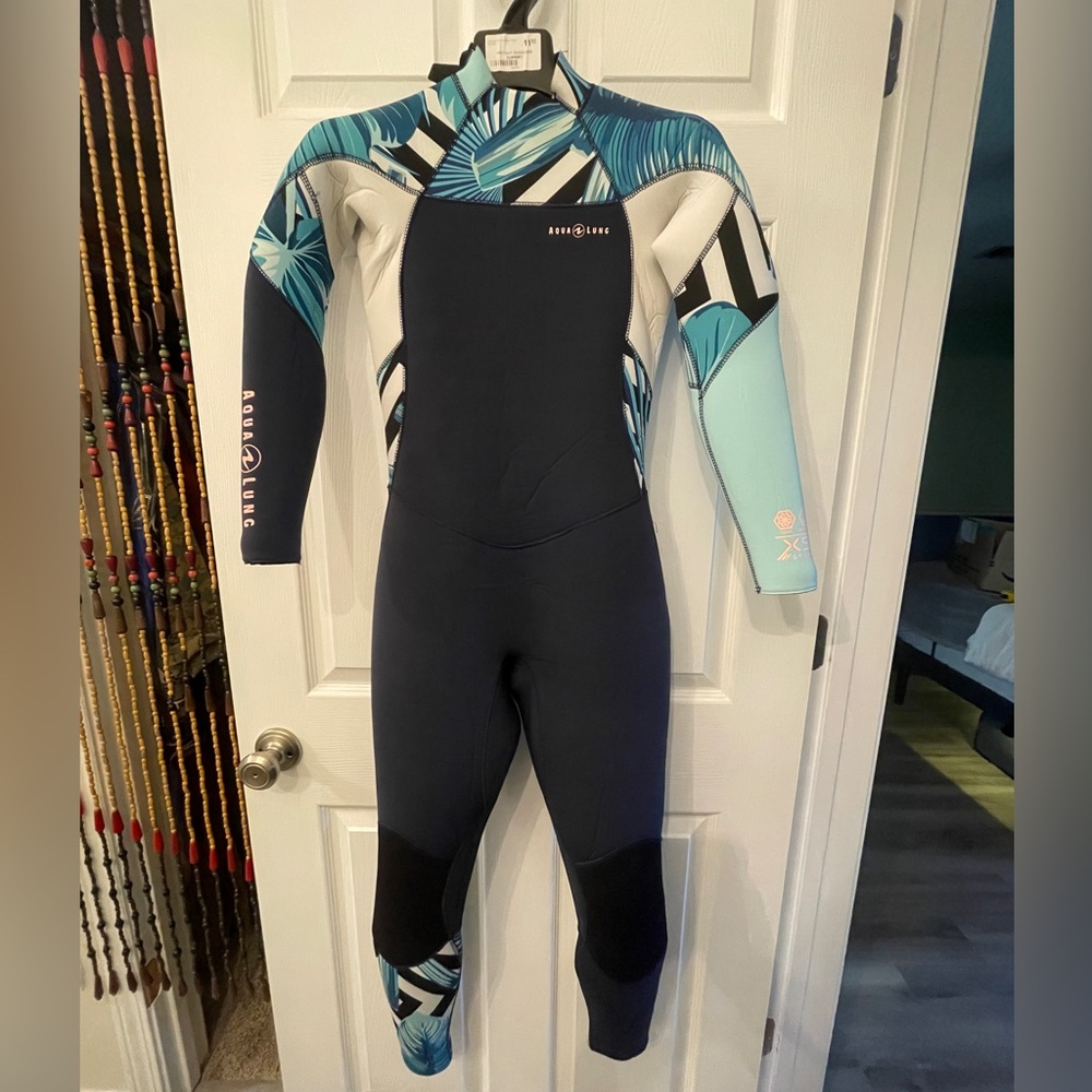 Aqualung Xscape 4/3 Wetsuit Size S/36